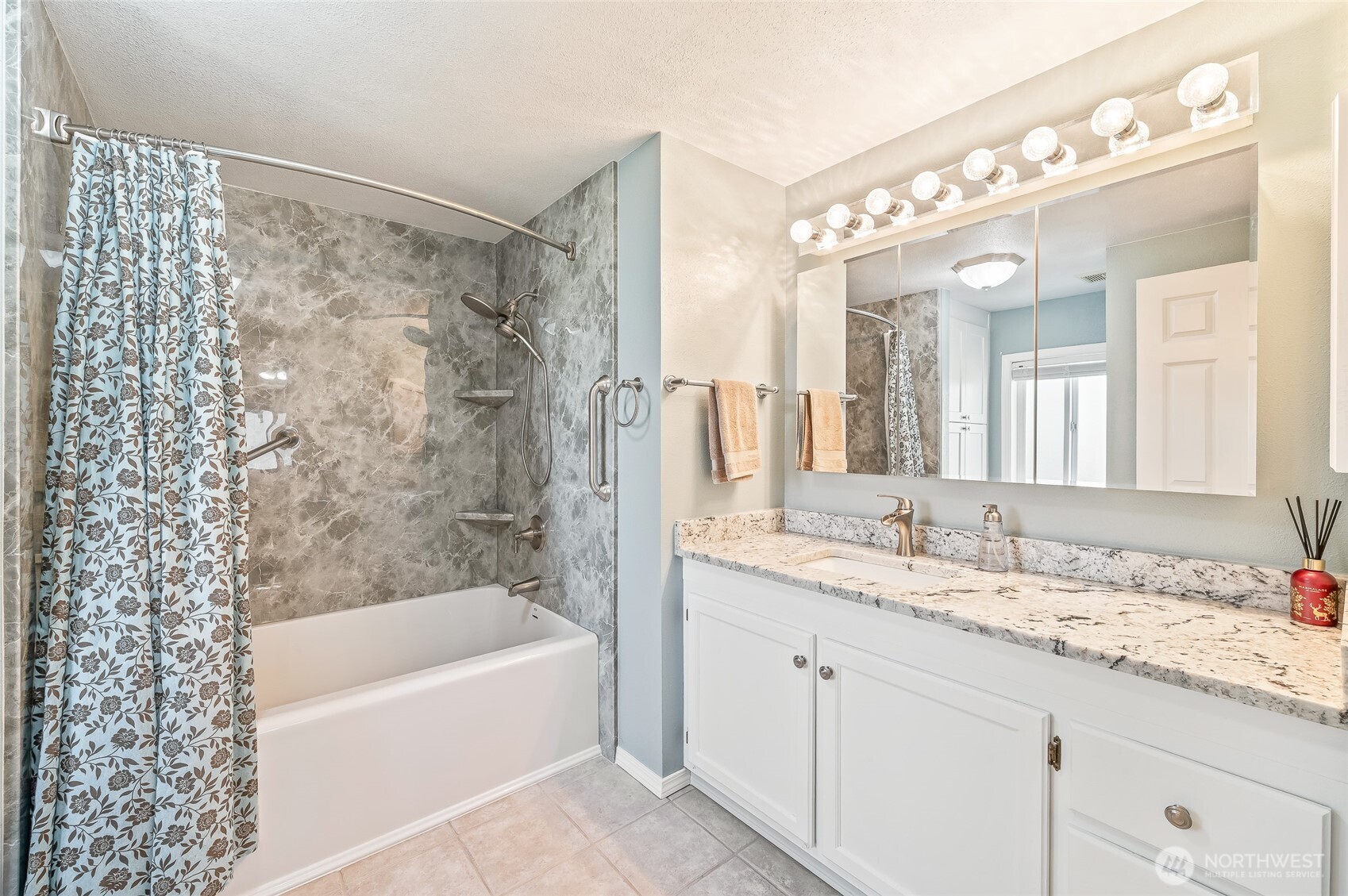 1606 twin peaks Drive Unit: 50