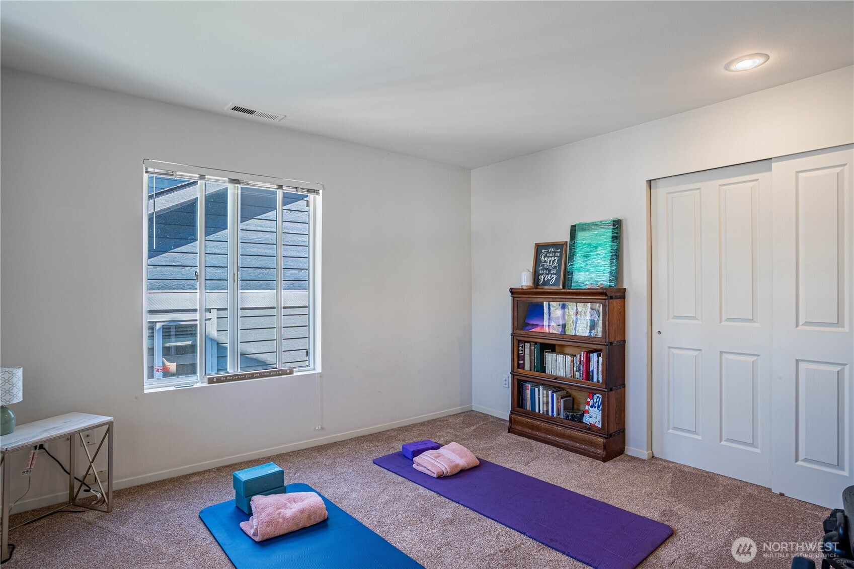 433 W Webster