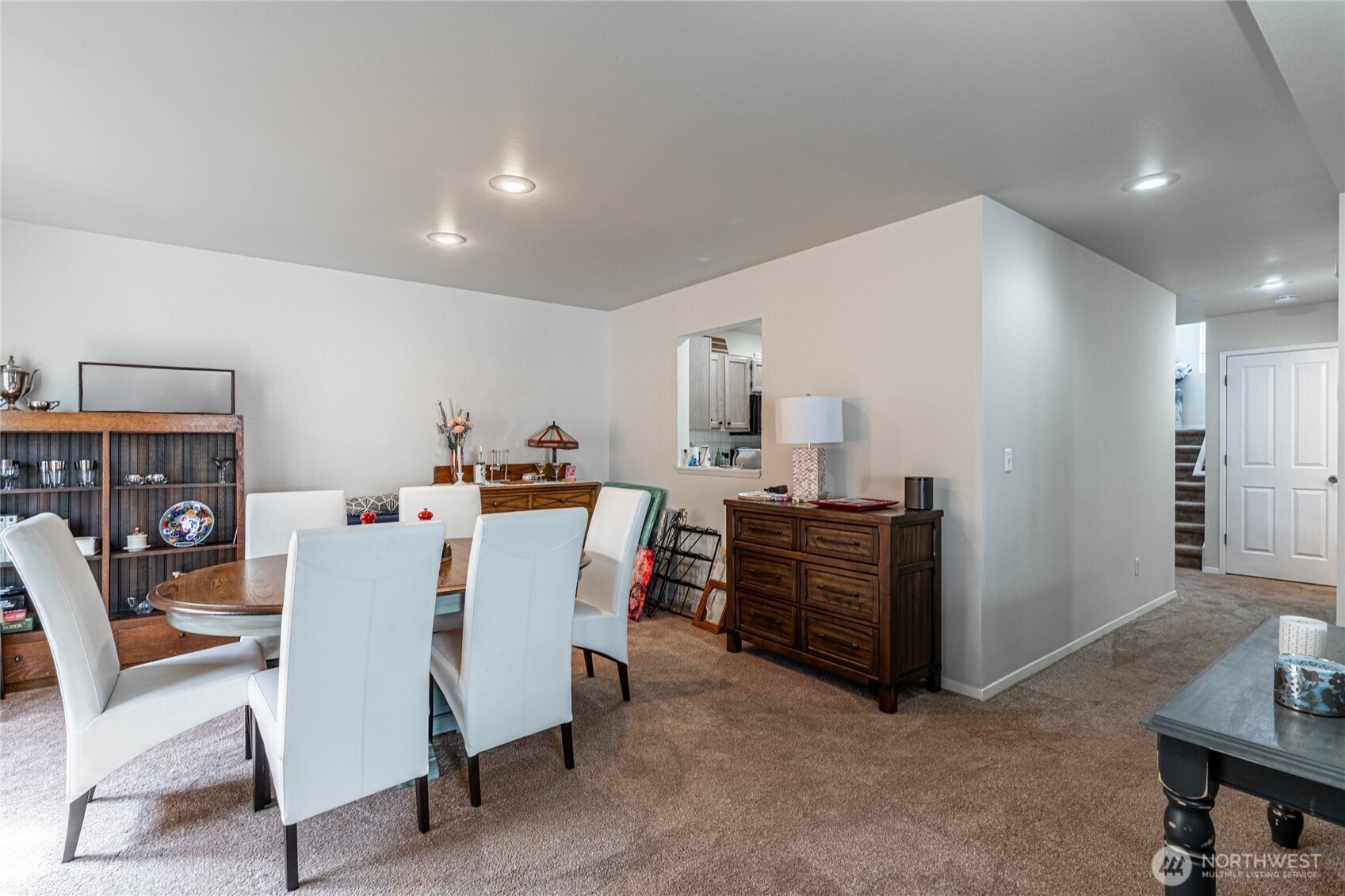 433 W Webster