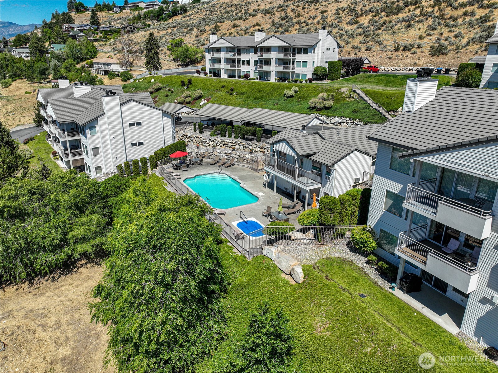 808 W Manson Highway Unit: B202