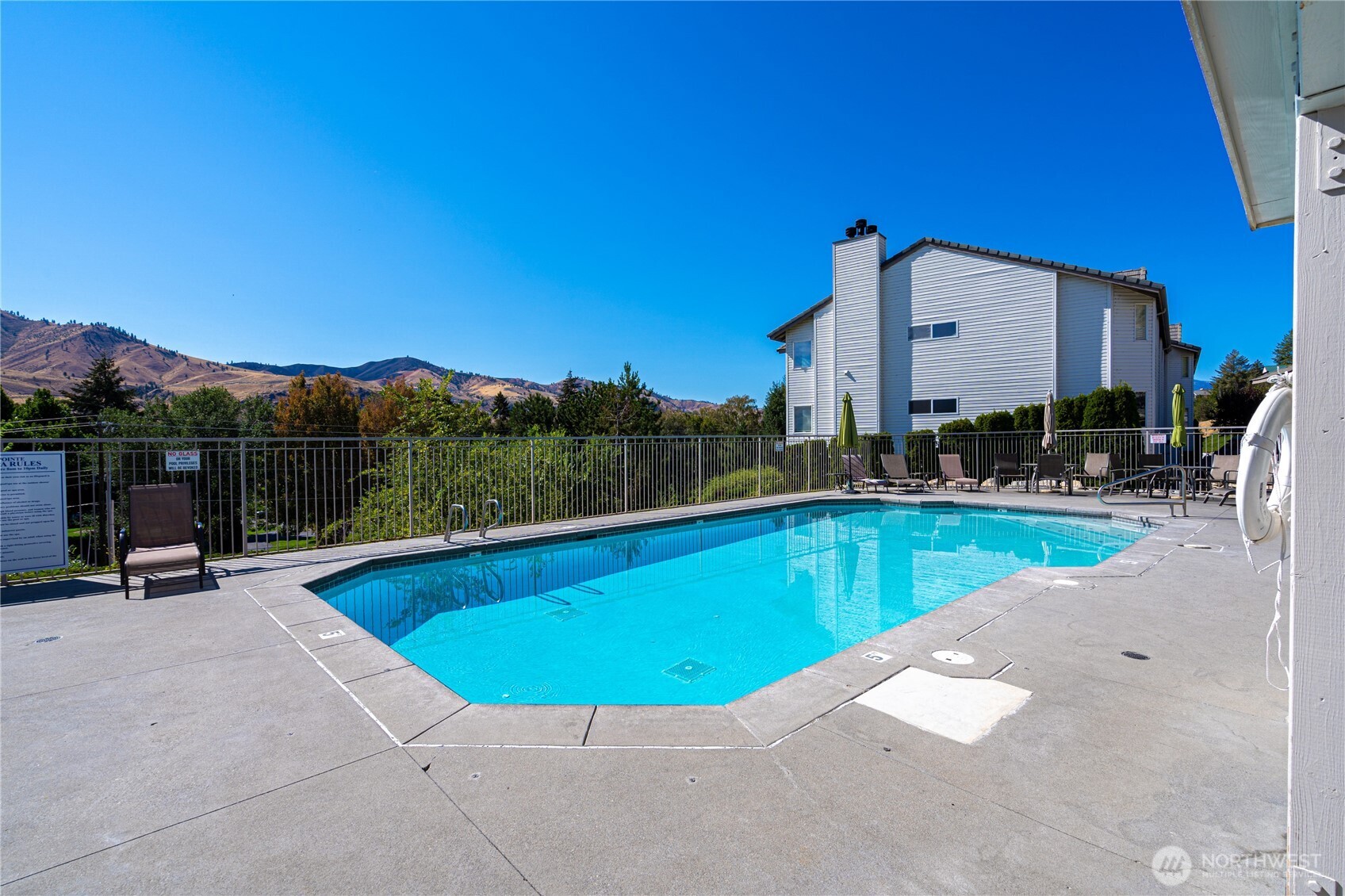 808 W Manson Highway Unit: B202