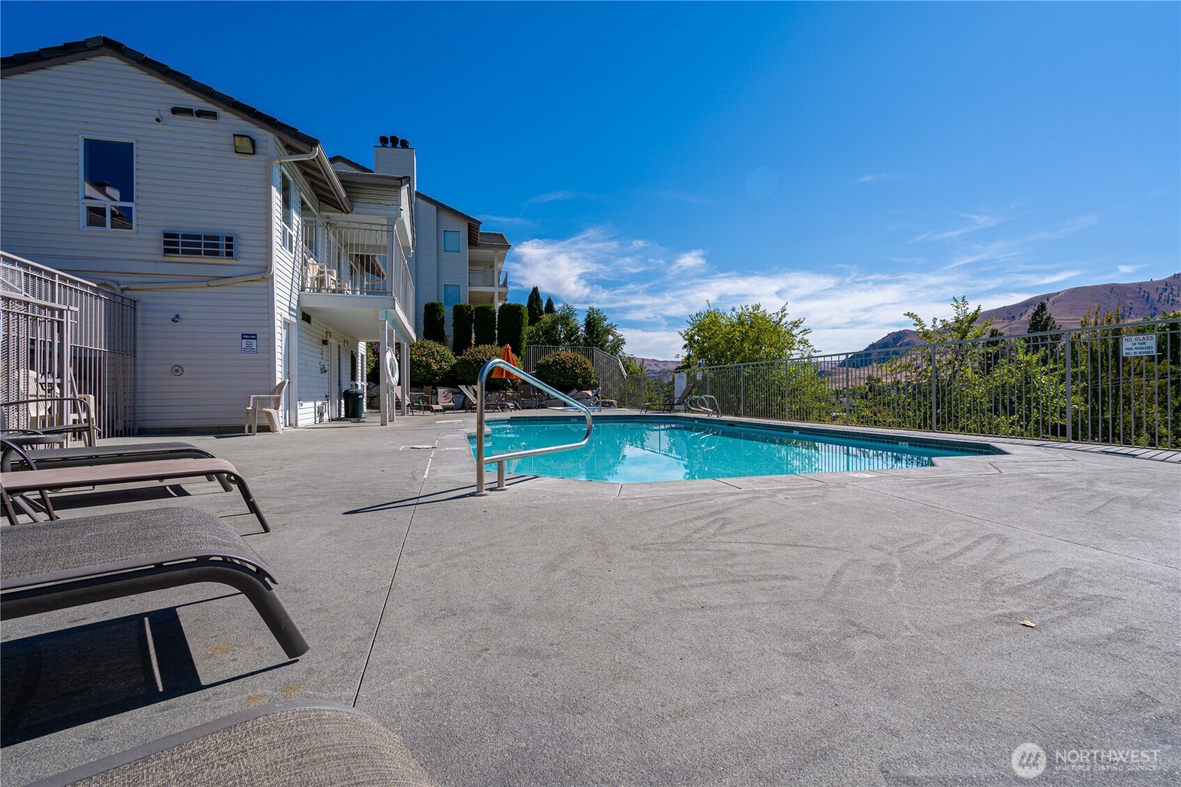 808 W Manson Highway Unit: B202