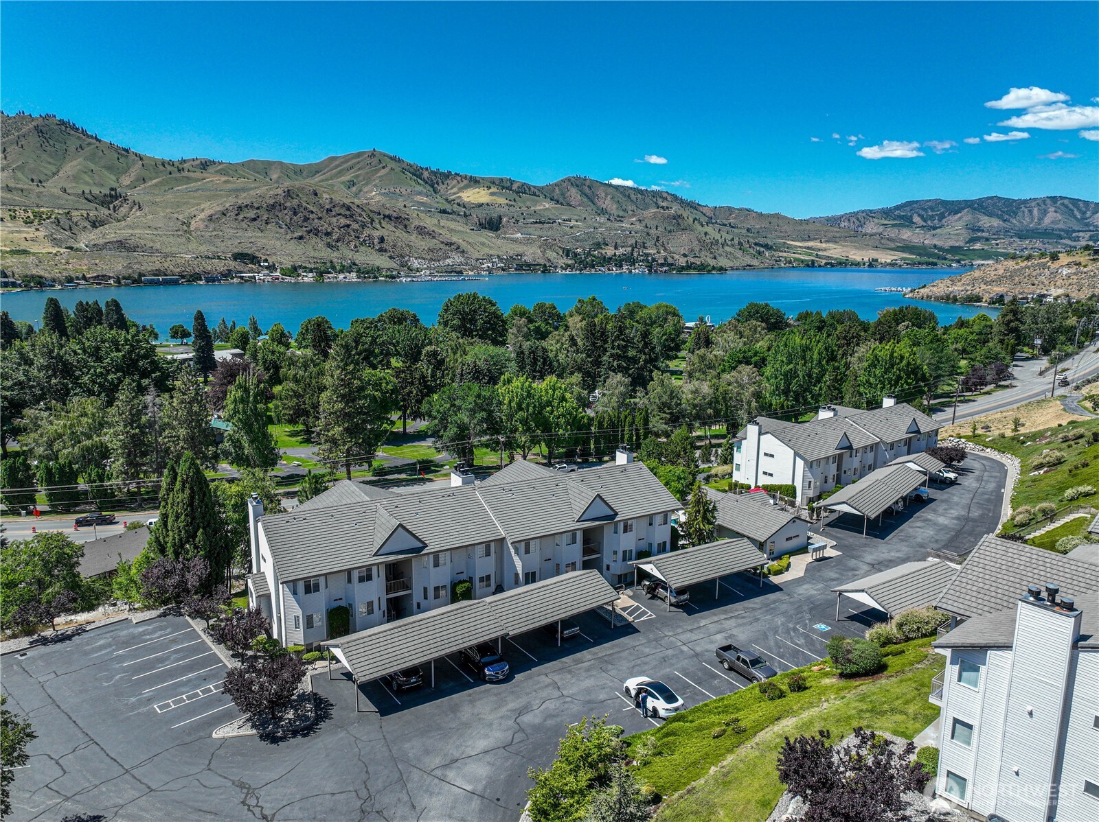 808 W Manson Highway Unit: B202