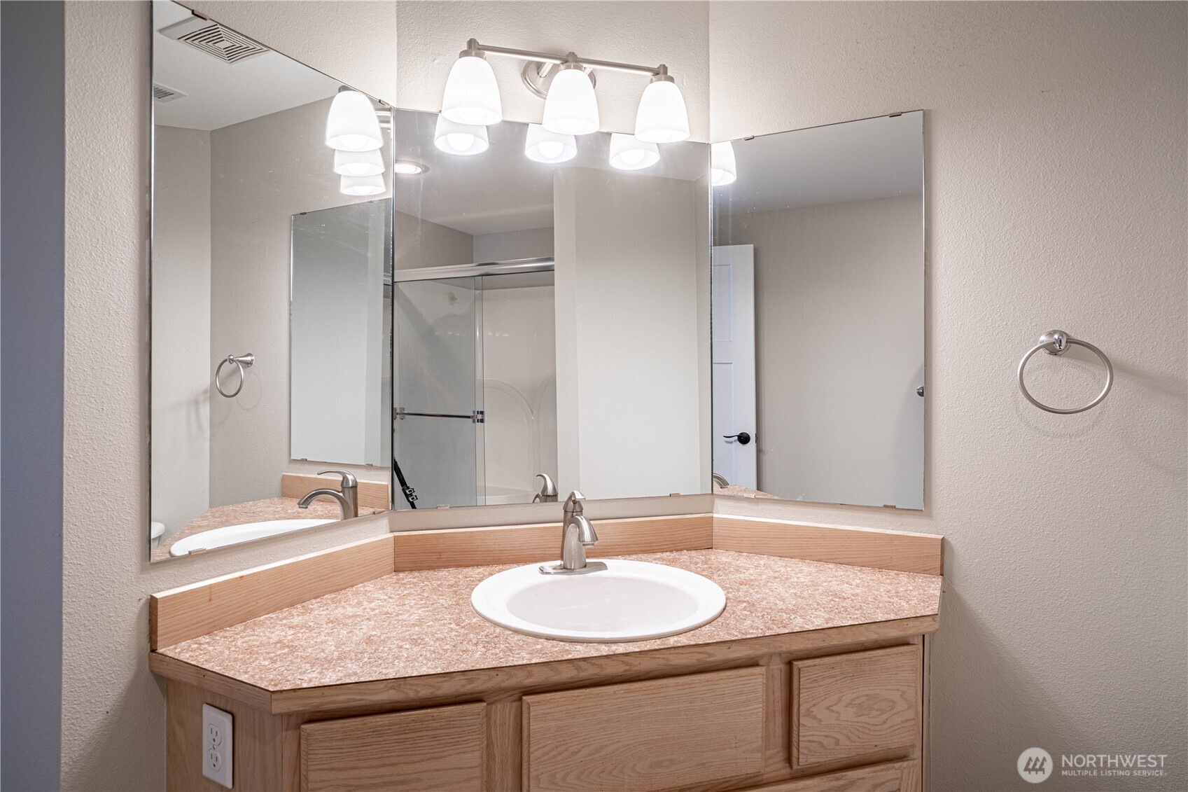 808 W Manson Highway Unit: B202