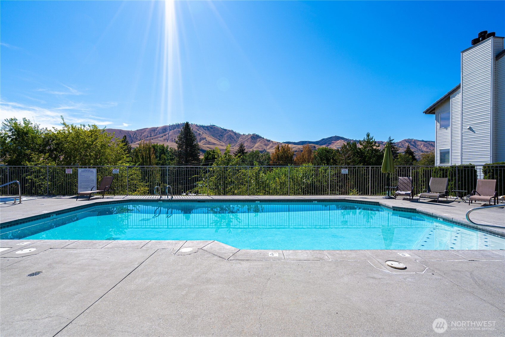 808 W Manson Highway Unit: B202