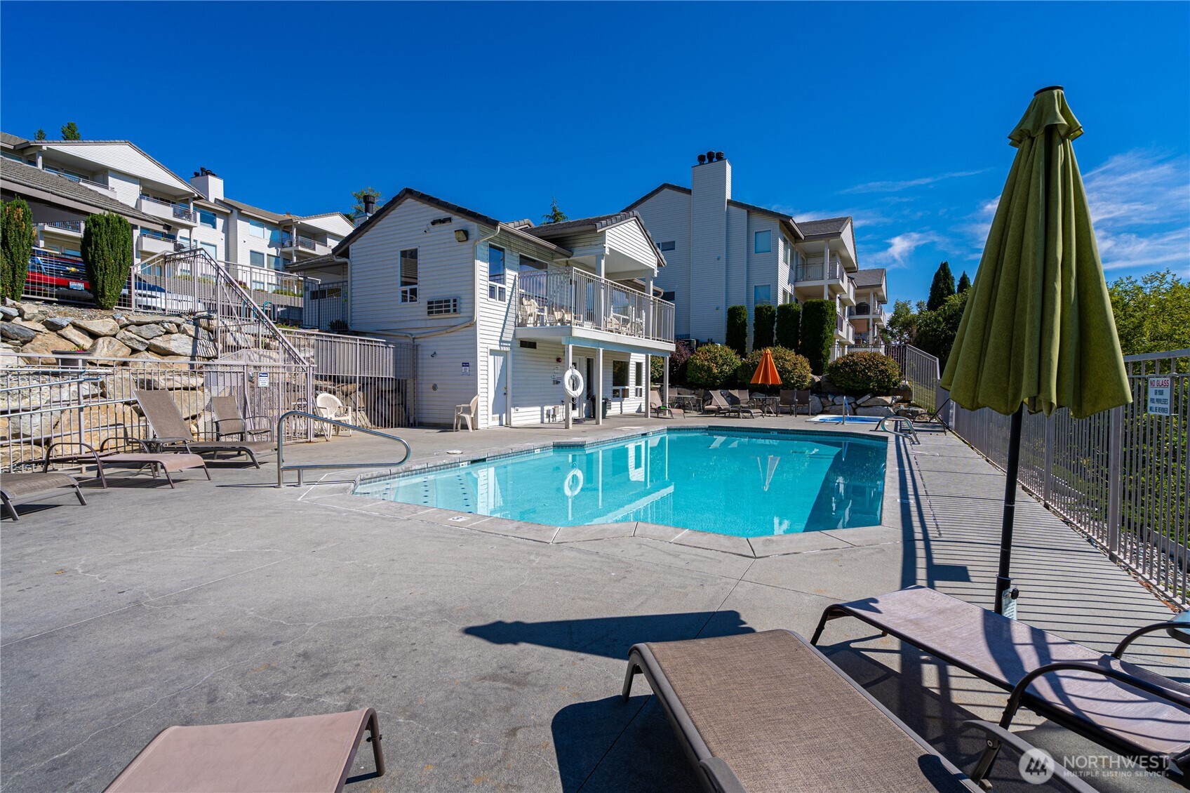 808 W Manson Highway Unit: B202