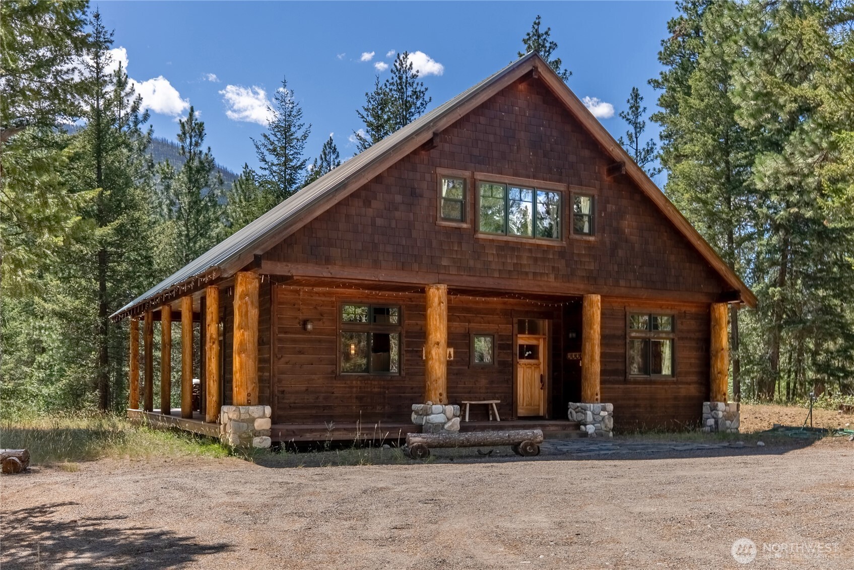 32 Foster Loop Road