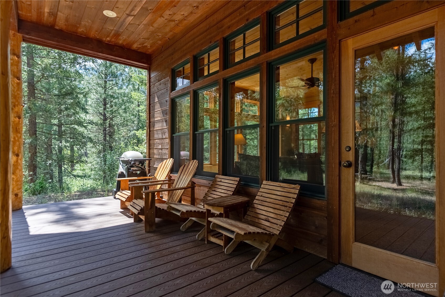 32 Foster Loop Road