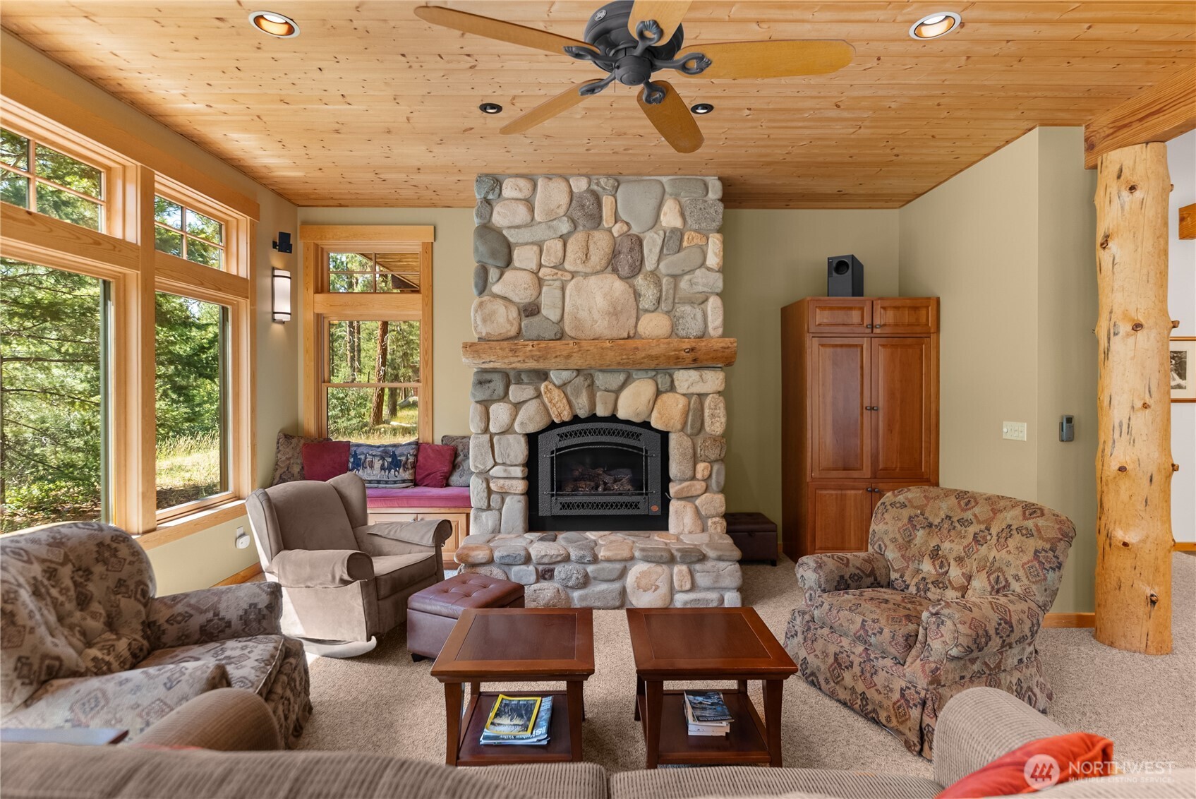32 Foster Loop Road