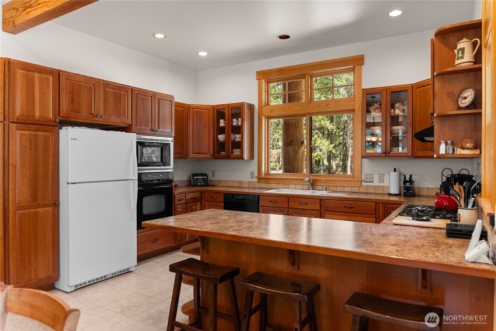 32 Foster Loop Road