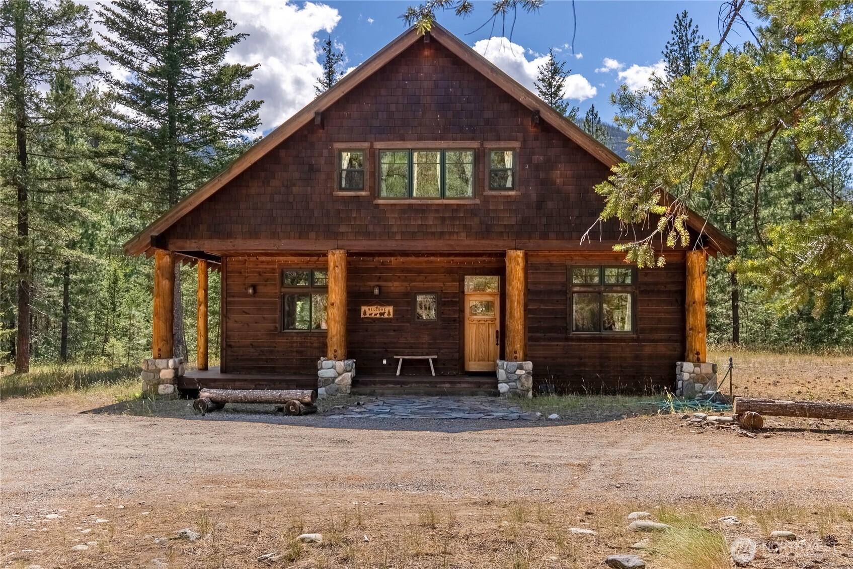 32 Foster Loop Road