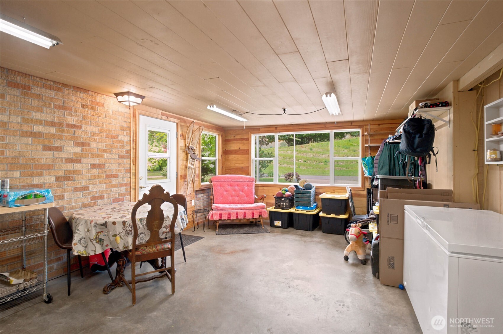 1903 Deerpath Drive
