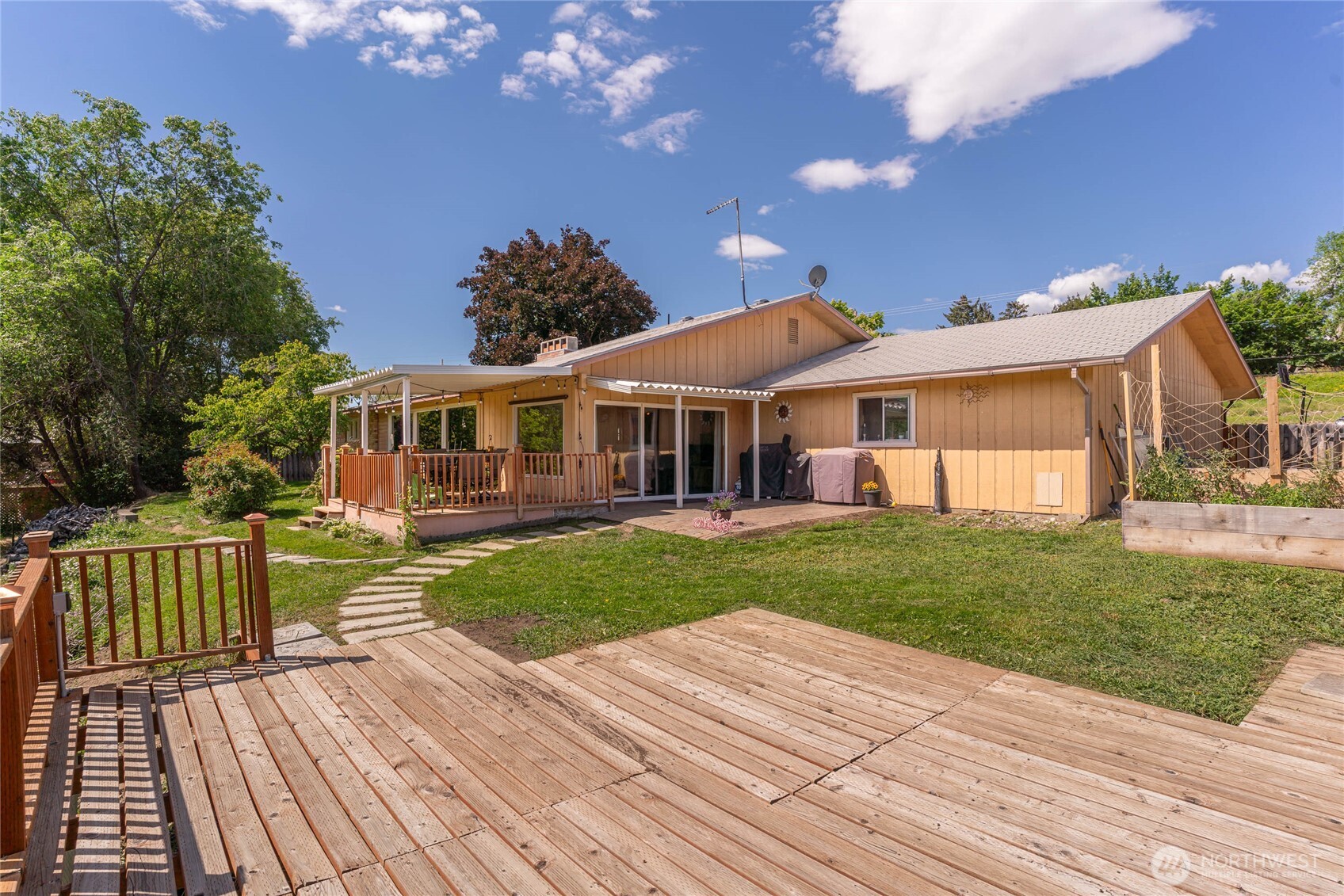 1903 Deerpath Drive