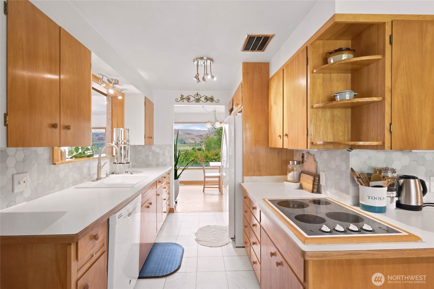 1903 Deerpath Drive