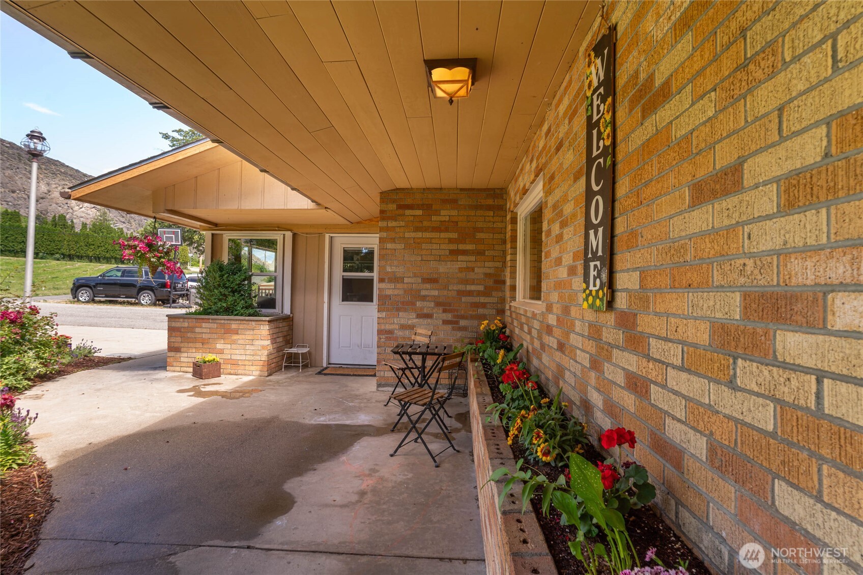1903 Deerpath Drive
