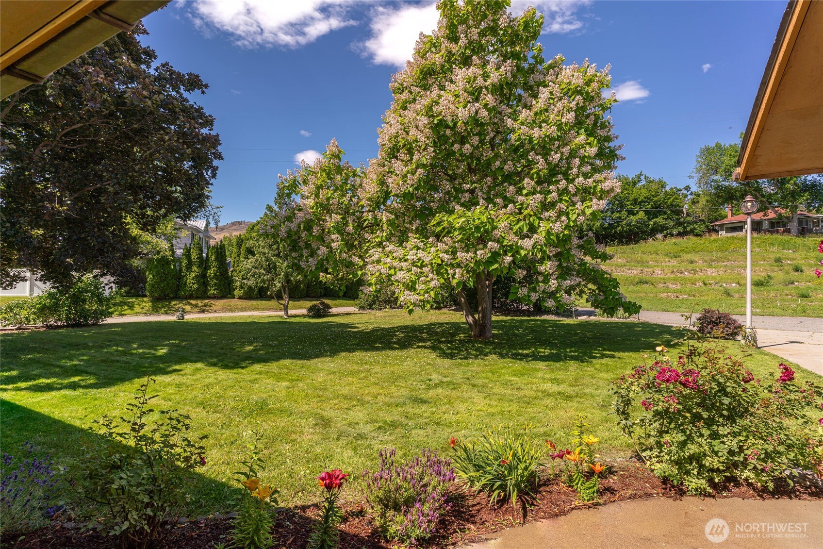 1903 Deerpath Drive