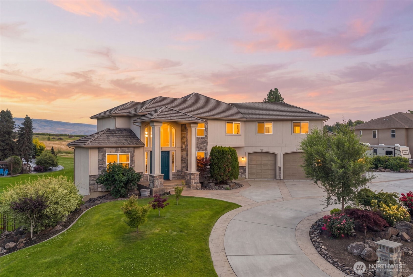 3675 Westridge Place