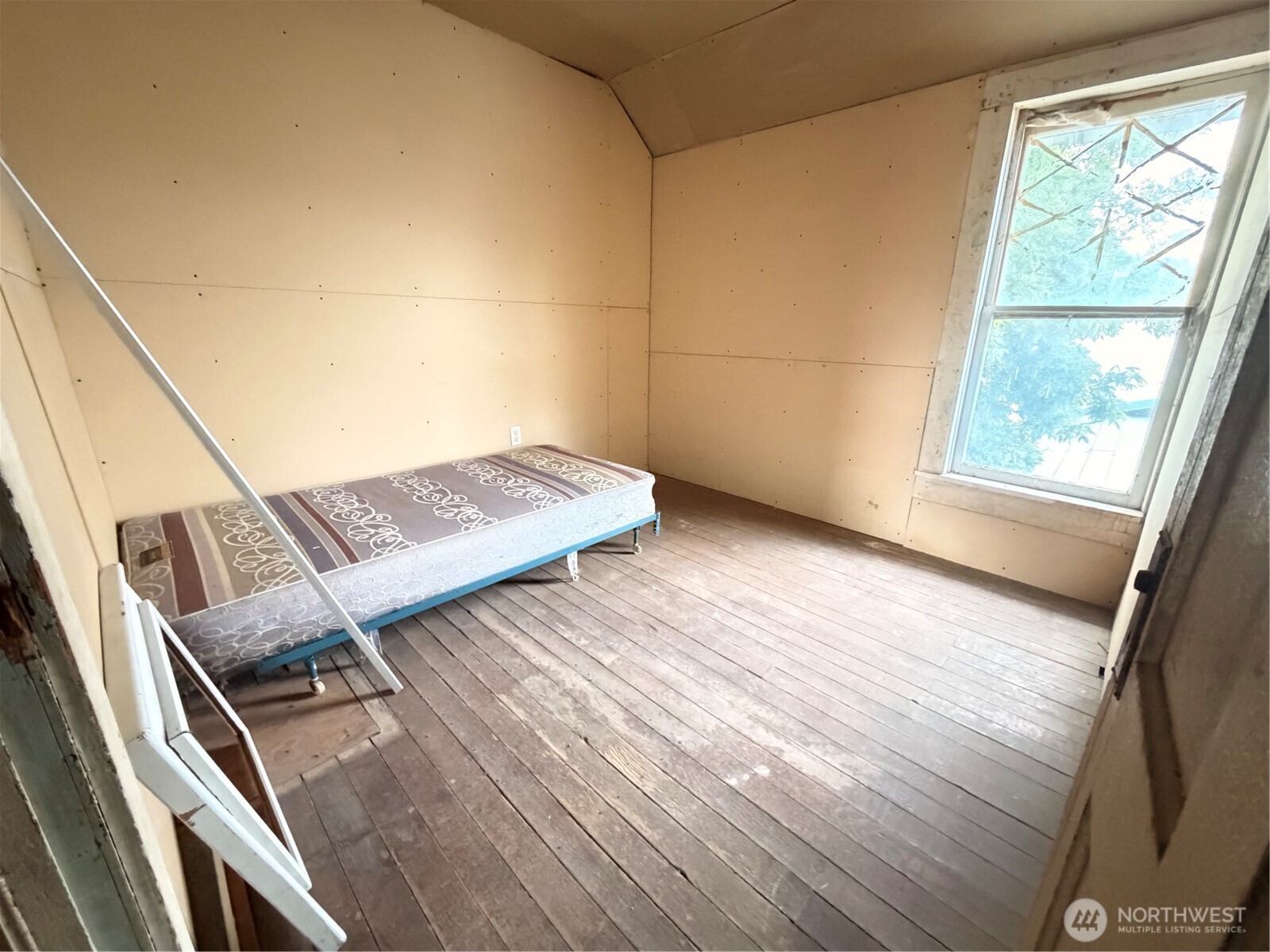 1308 Juniper Street