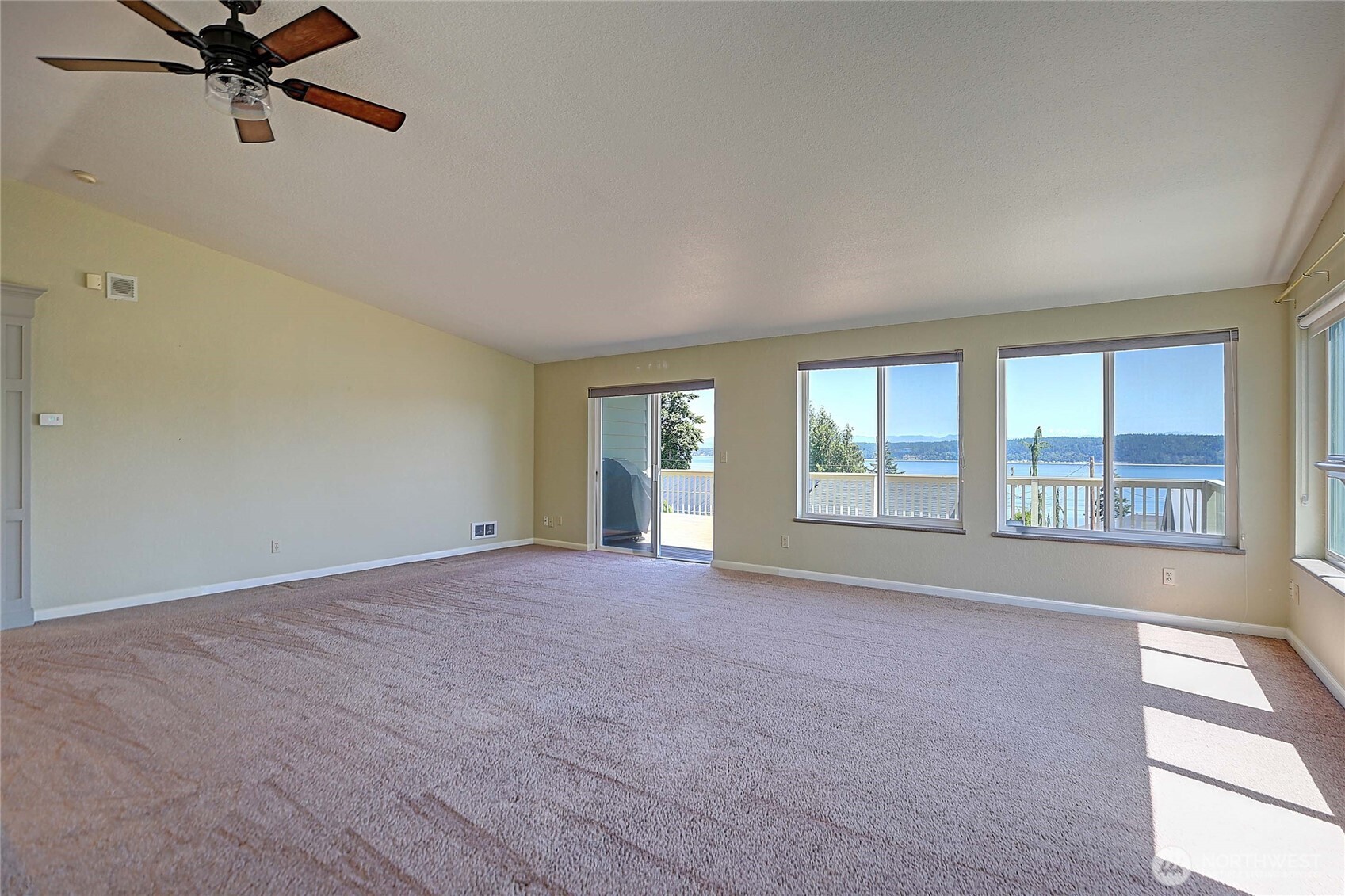 2891 Viewmont Place
