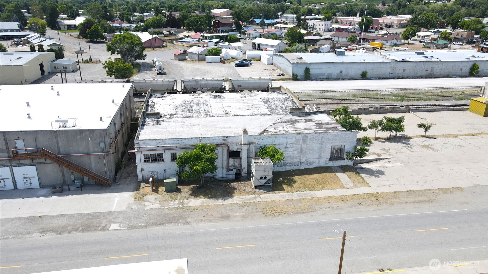 602 Appleway Street