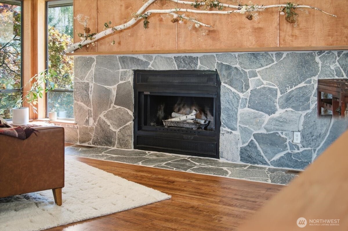 1030 Canyonside Road