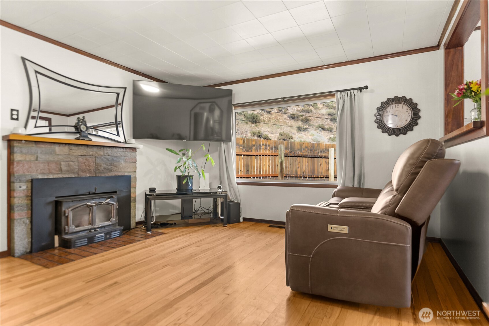 658 Twisp-Carlton Road