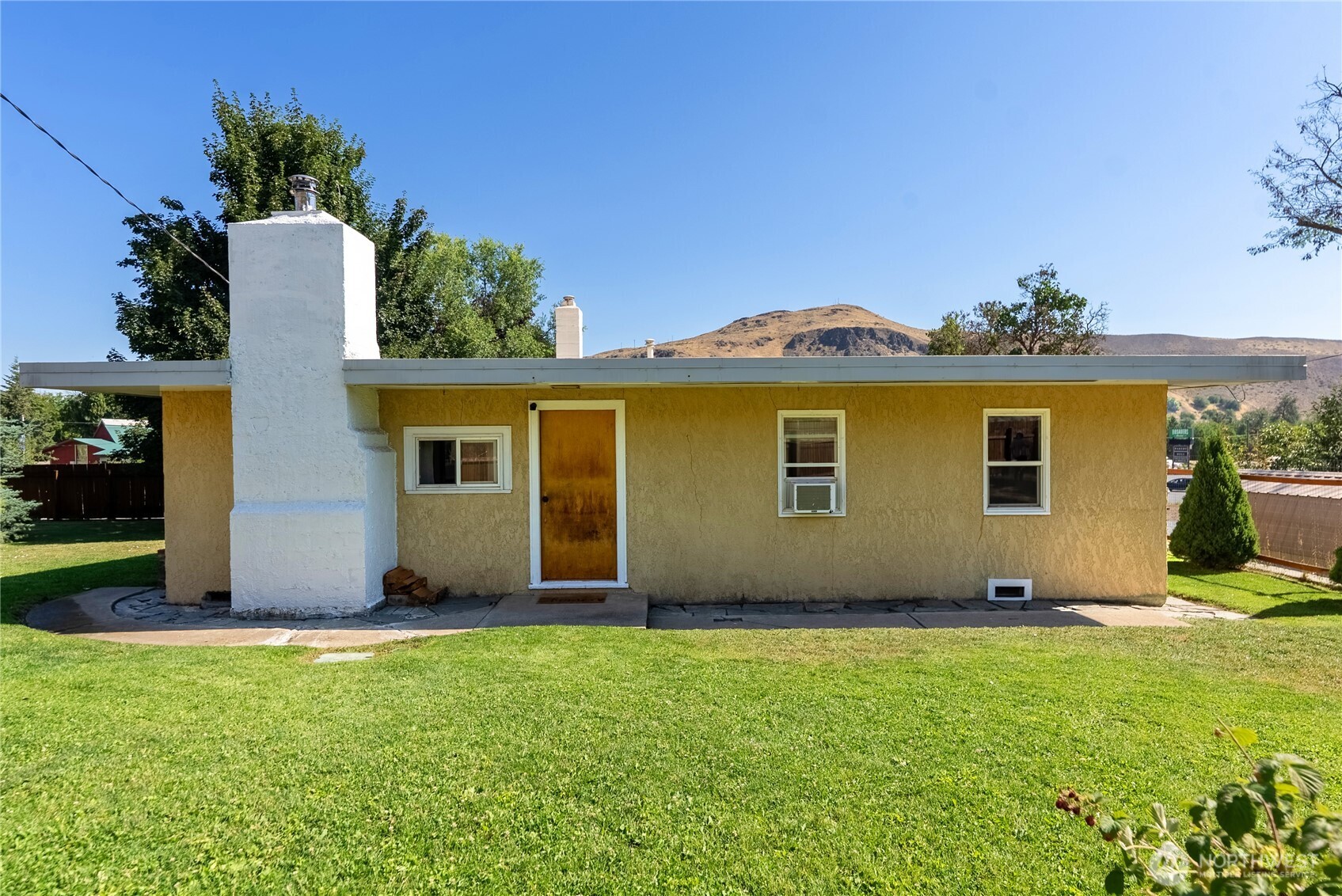 658 Twisp-Carlton Road