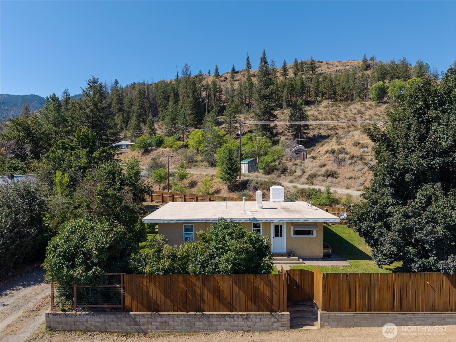 658 Twisp-Carlton Road
