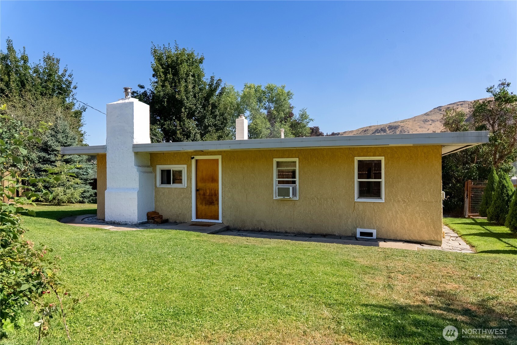 658 Twisp-Carlton Road