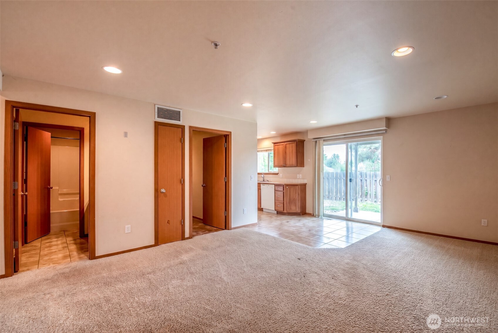 1005 Cascade Street