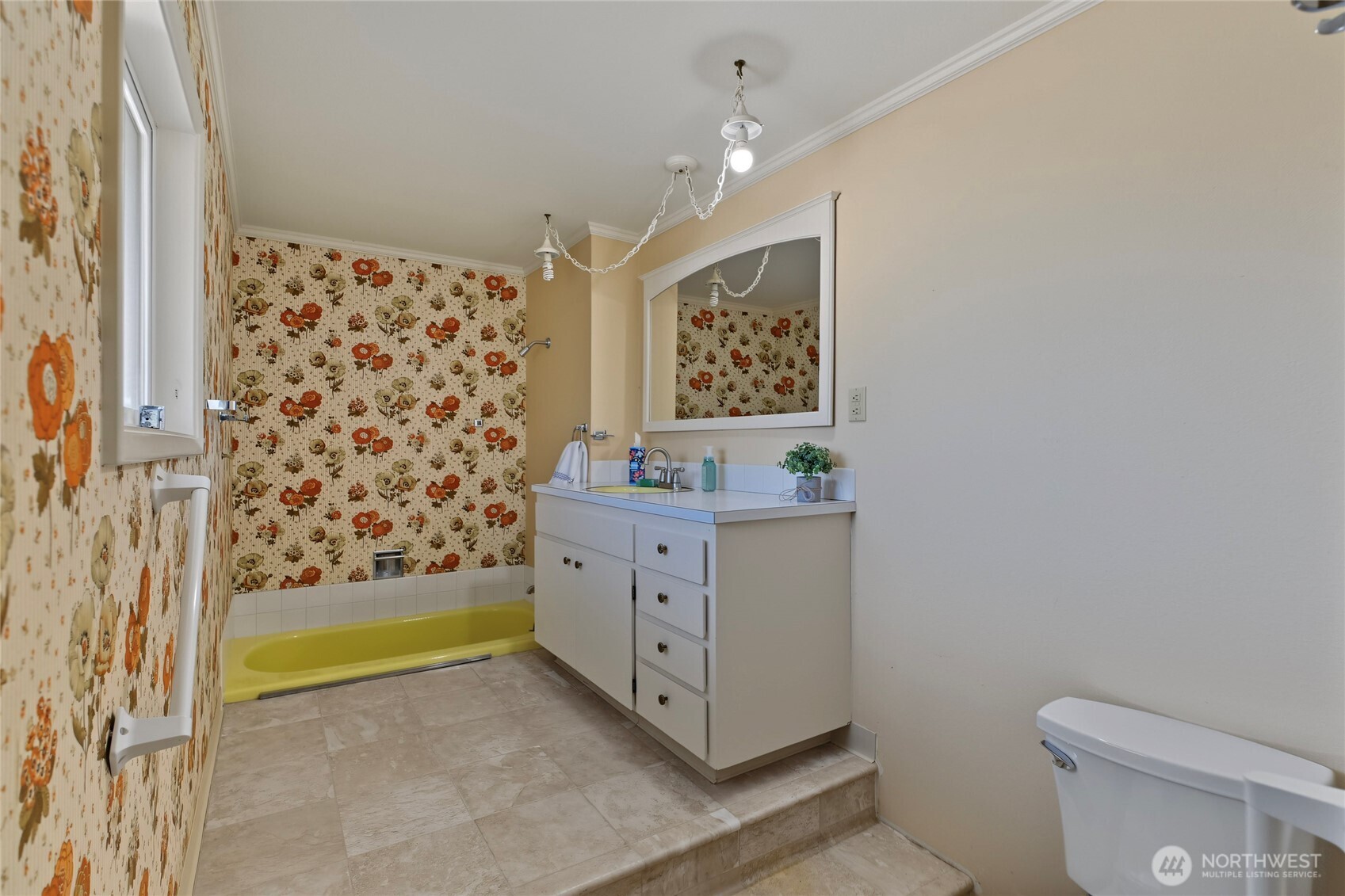 1617 Carson Lane