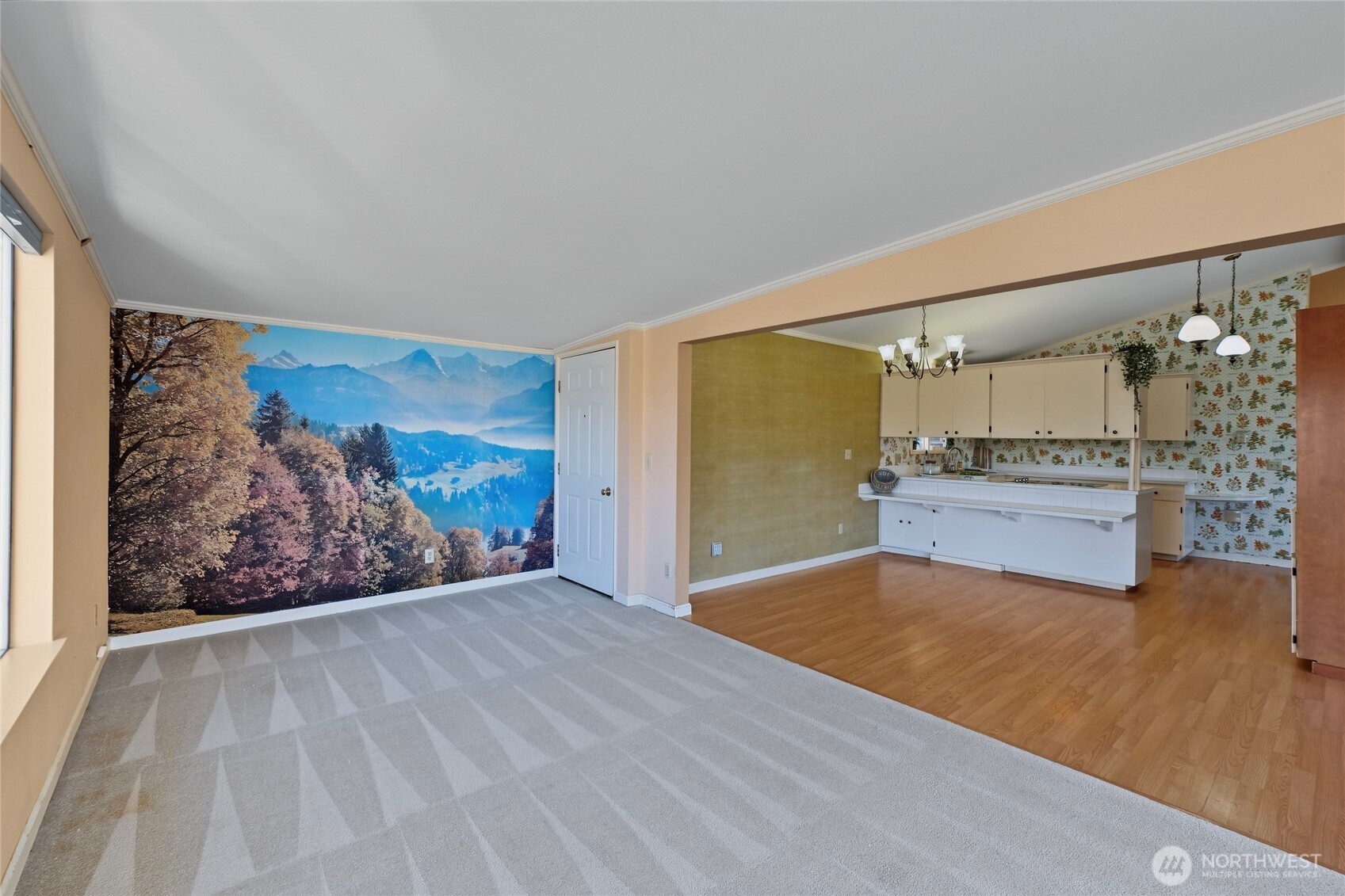 1617 Carson Lane