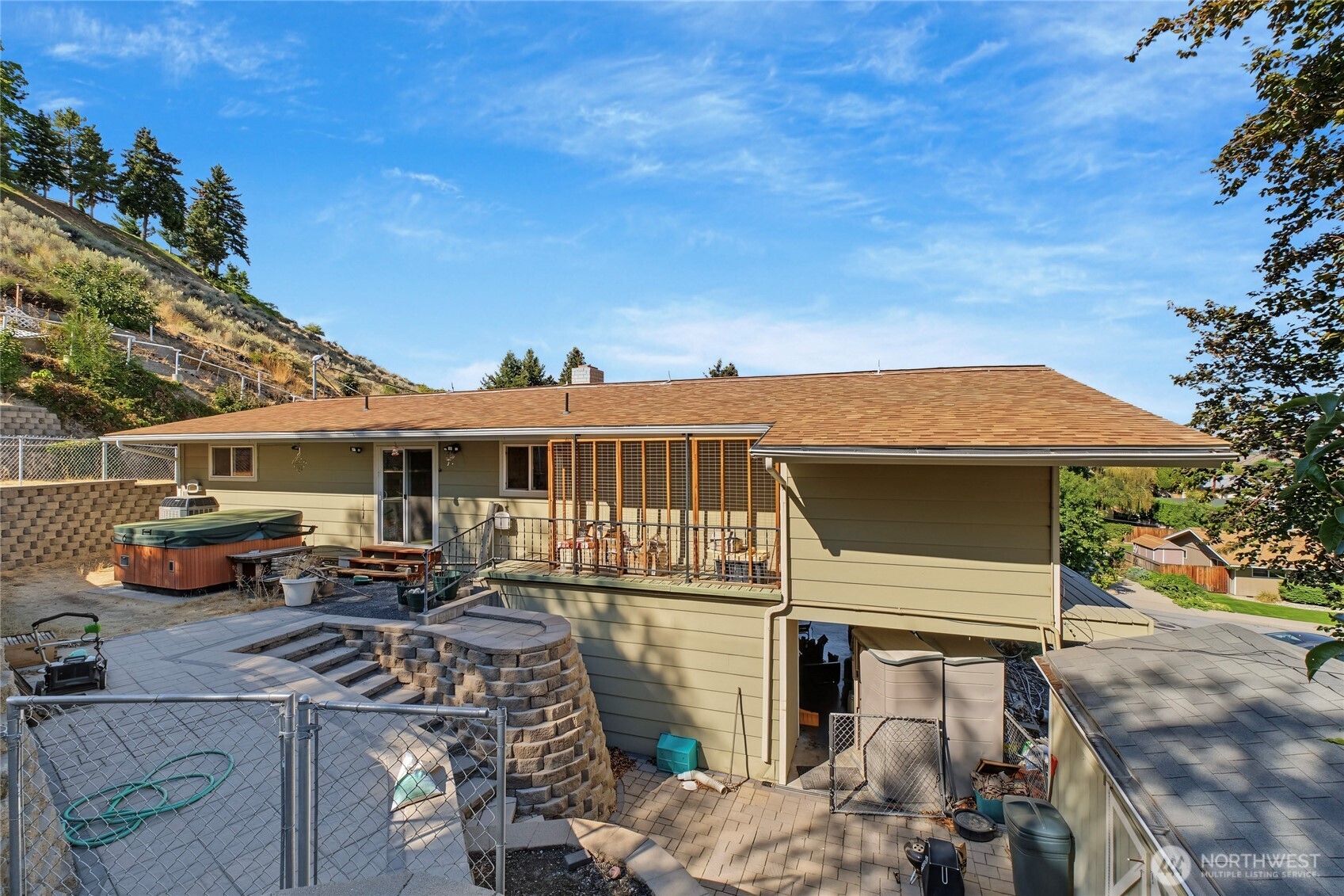 1617 Carson Lane
