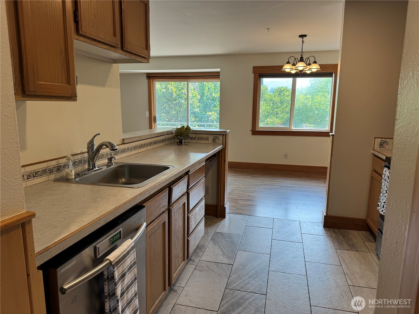 667 4th Street NE Unit: L301