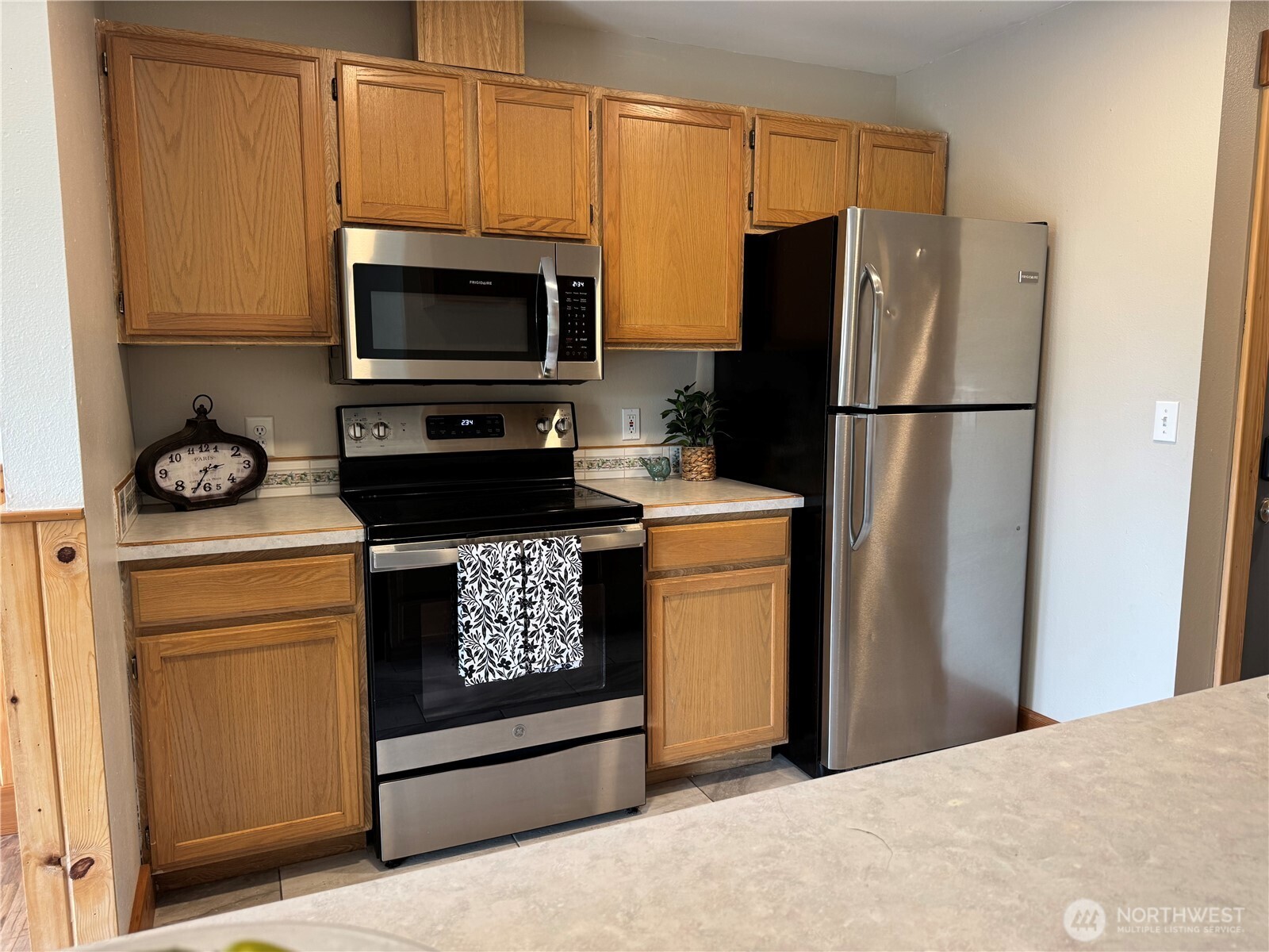 667 4th Street NE Unit: L301