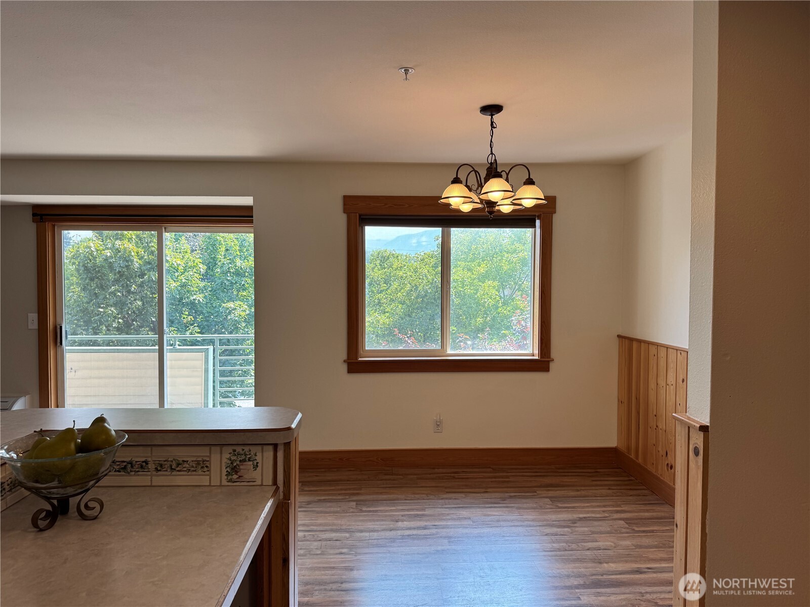 667 4th Street NE Unit: L301