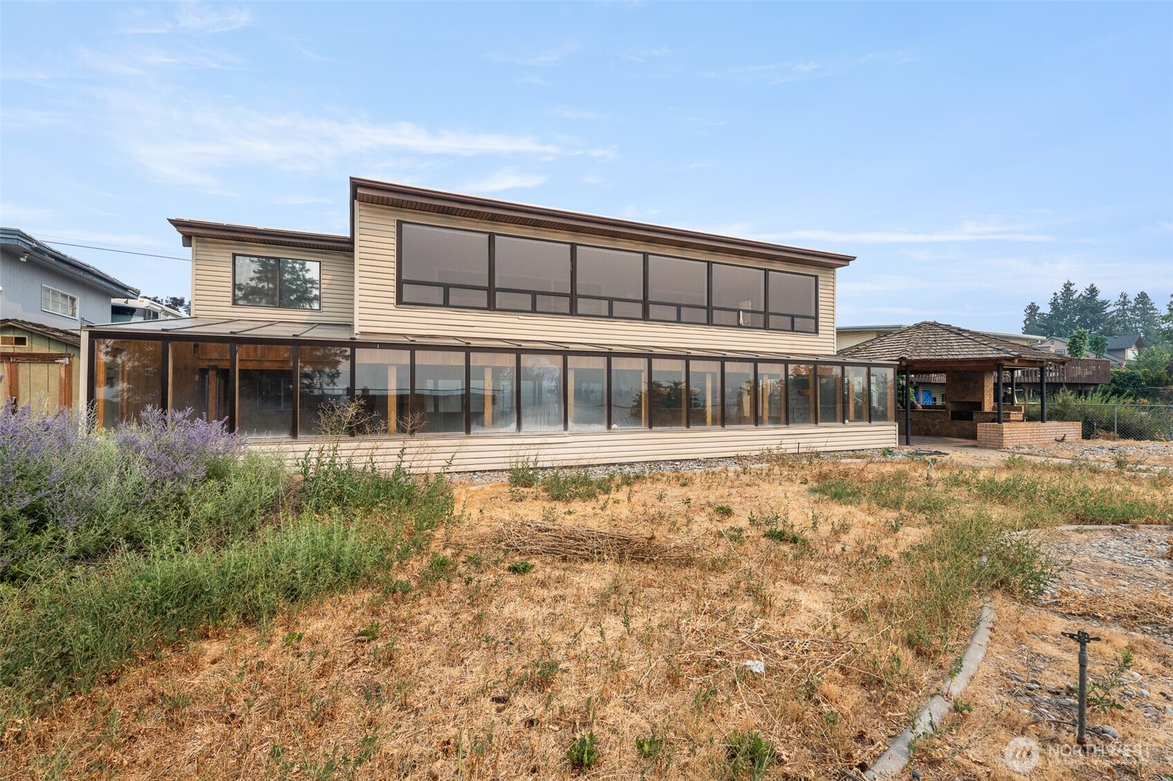 1210 N Ashland Avenue