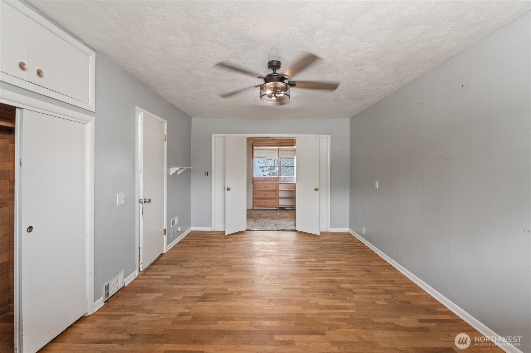 1210 N Ashland Avenue