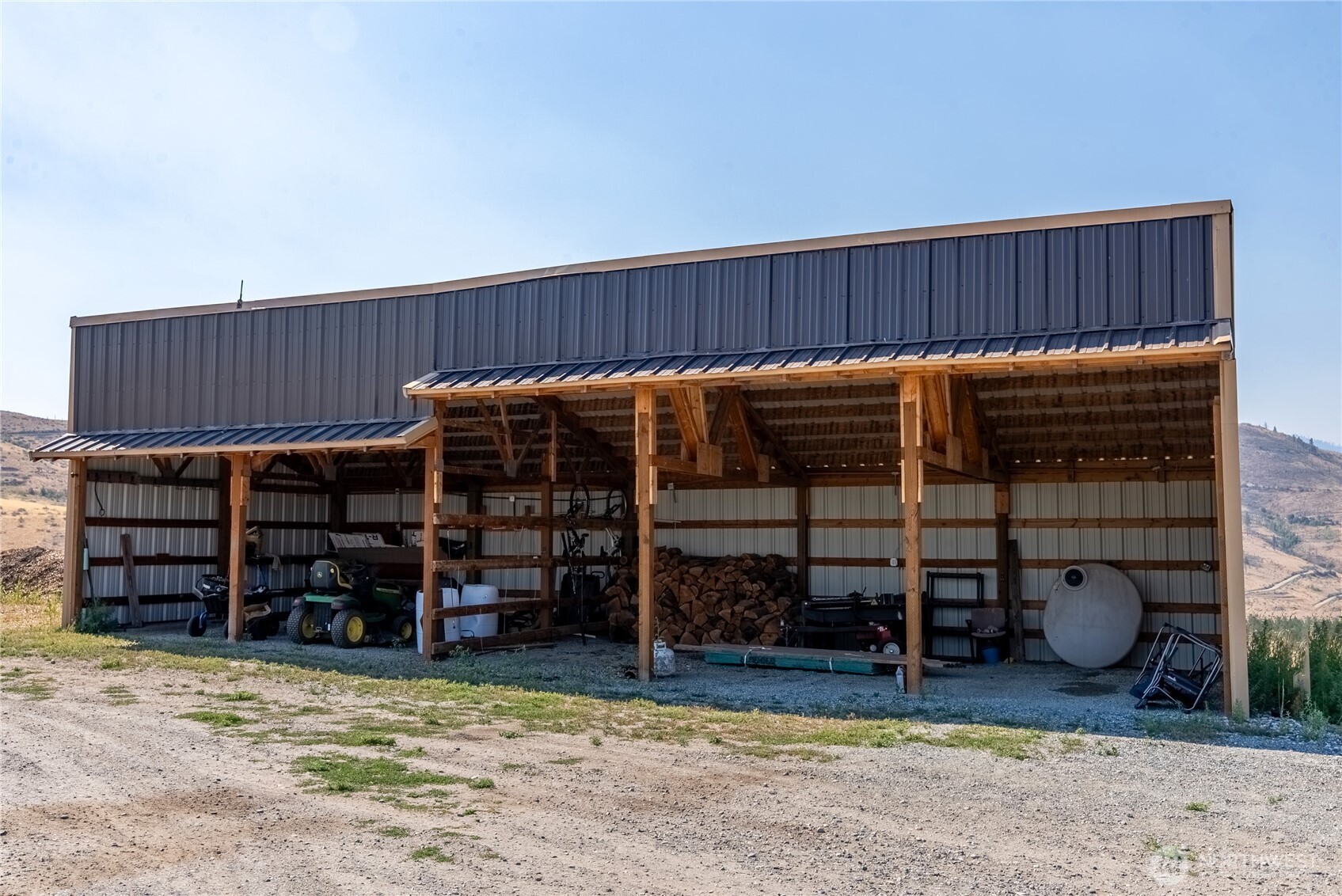 47 Barn Dance Drive