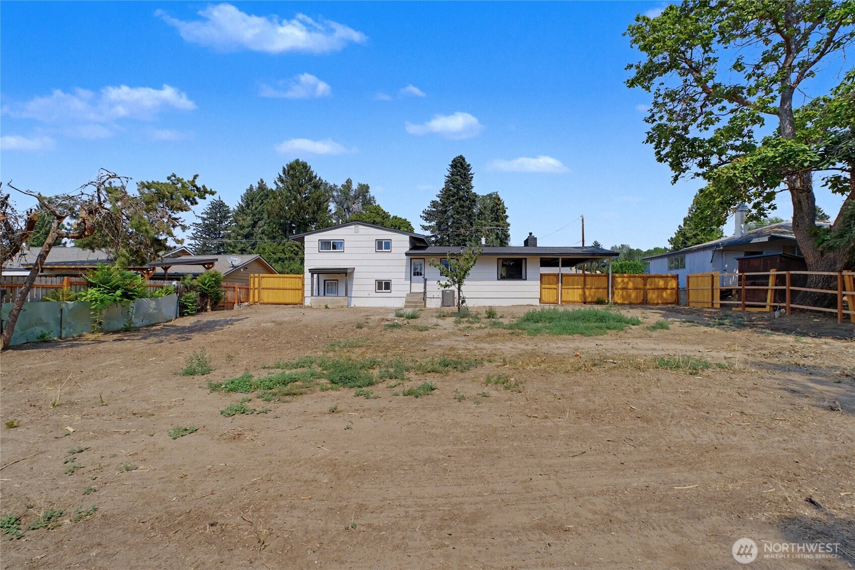 1238 SE 1st Street