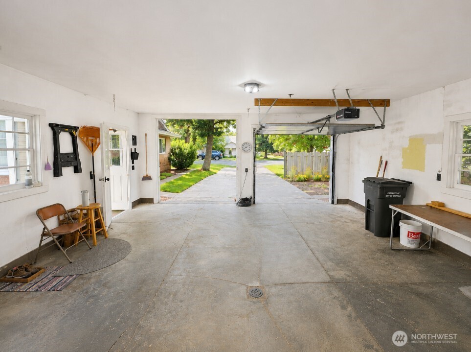 1616 Cherry Street