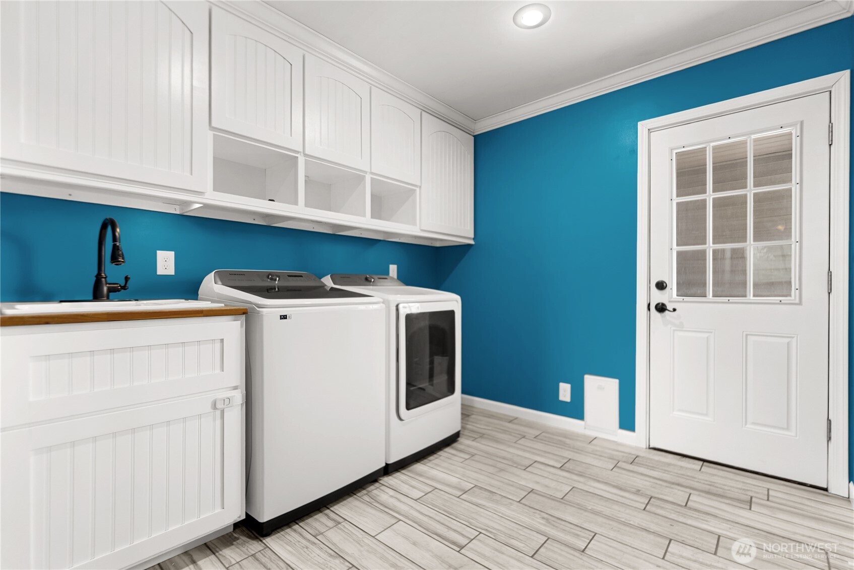 717 W Ridge Drive Unit: W