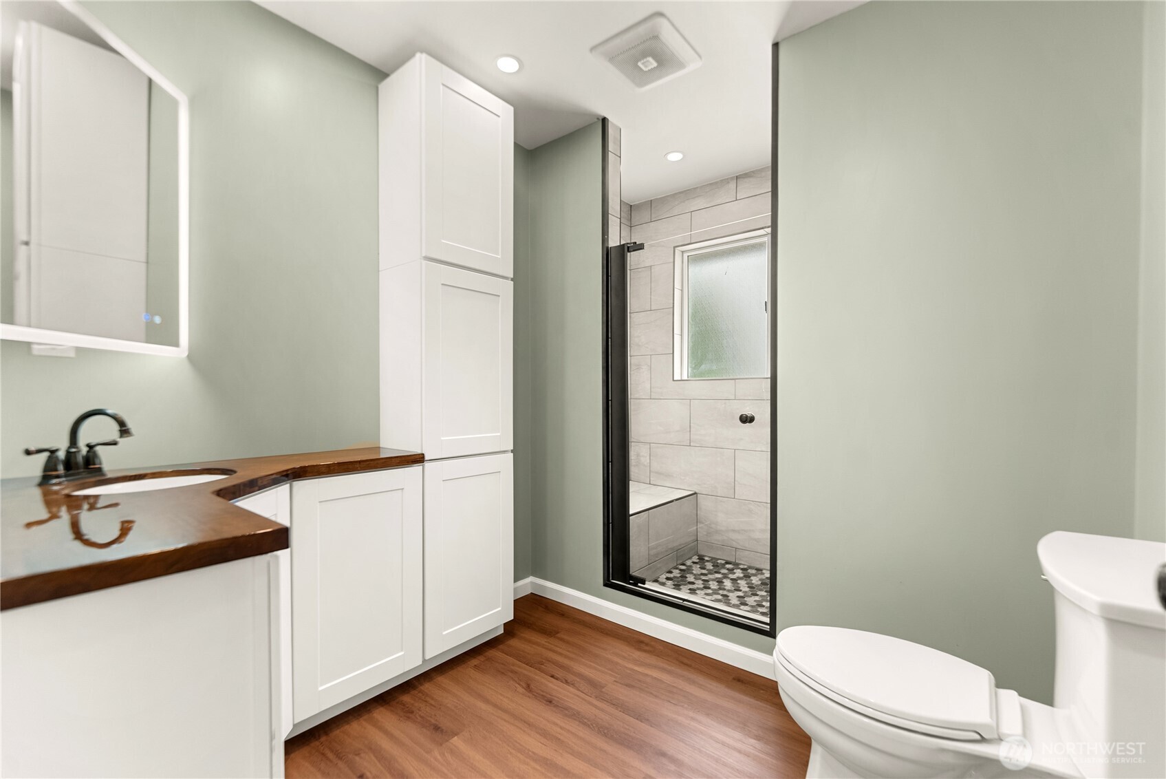 717 W Ridge Drive Unit: W