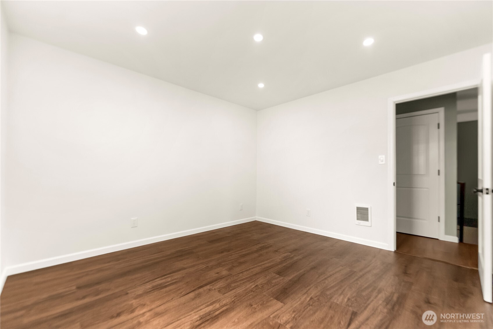 717 W Ridge Drive Unit: W