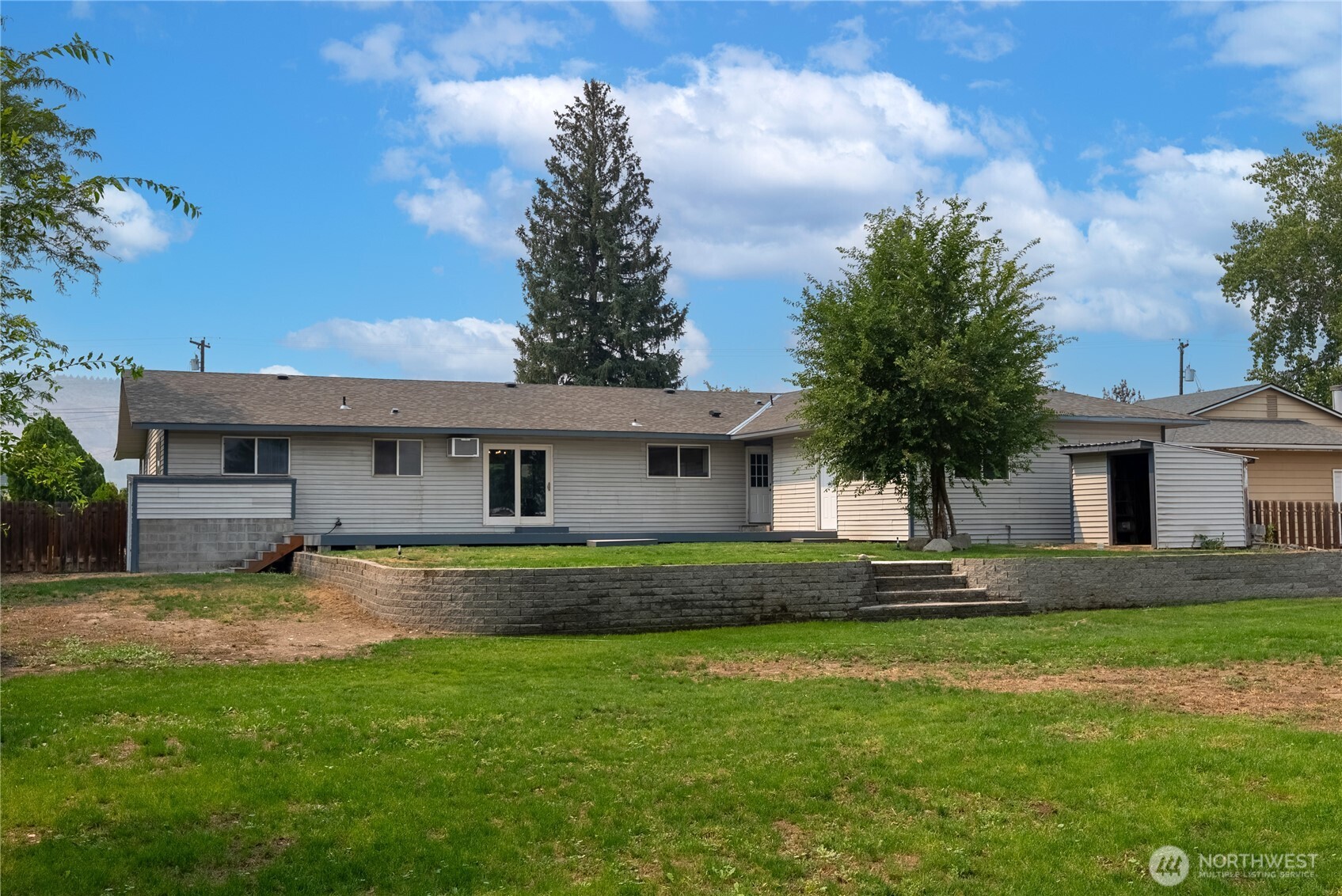 717 W Ridge Drive Unit: W