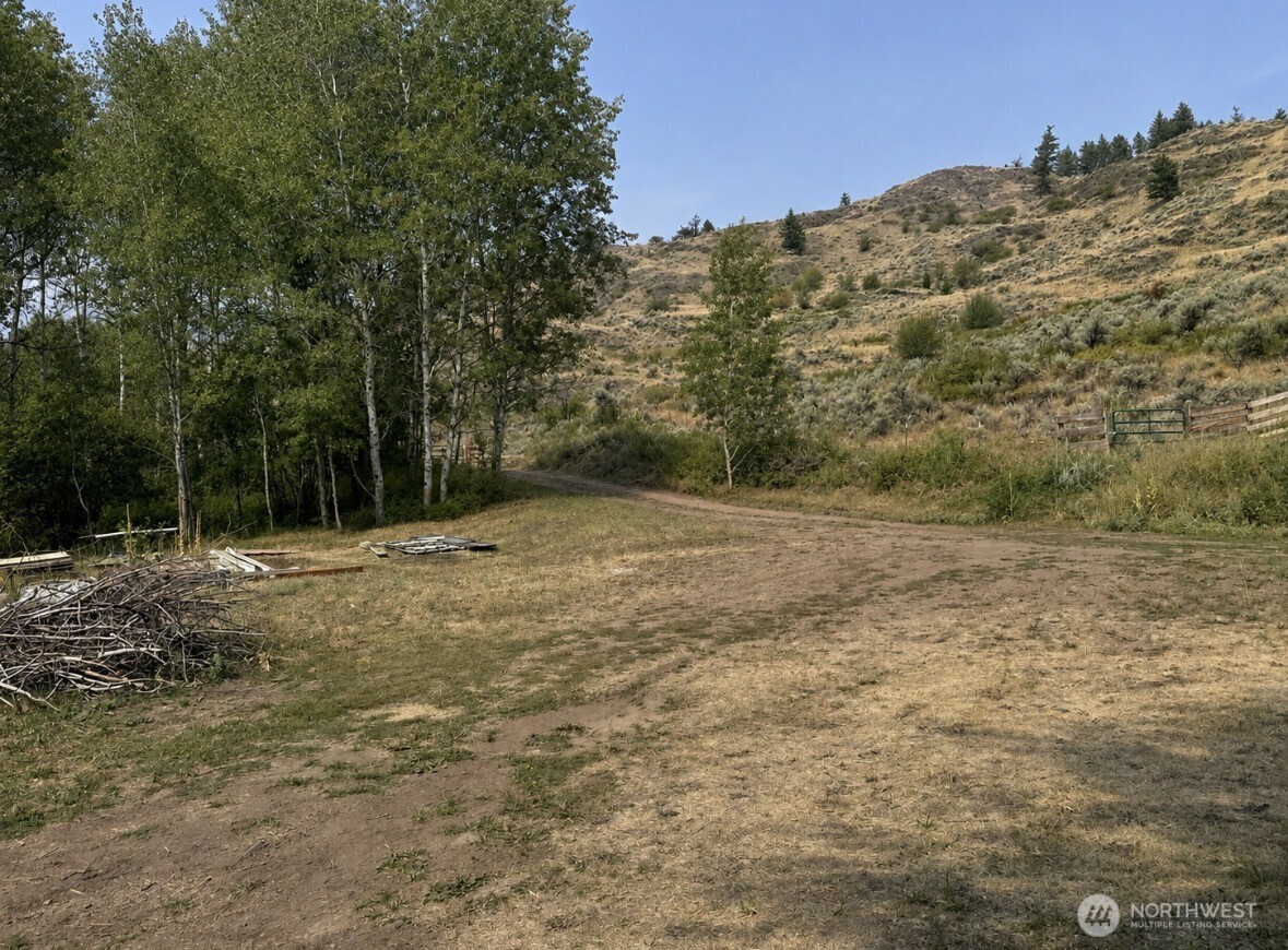 1066 A Ellemeham Mountain Road