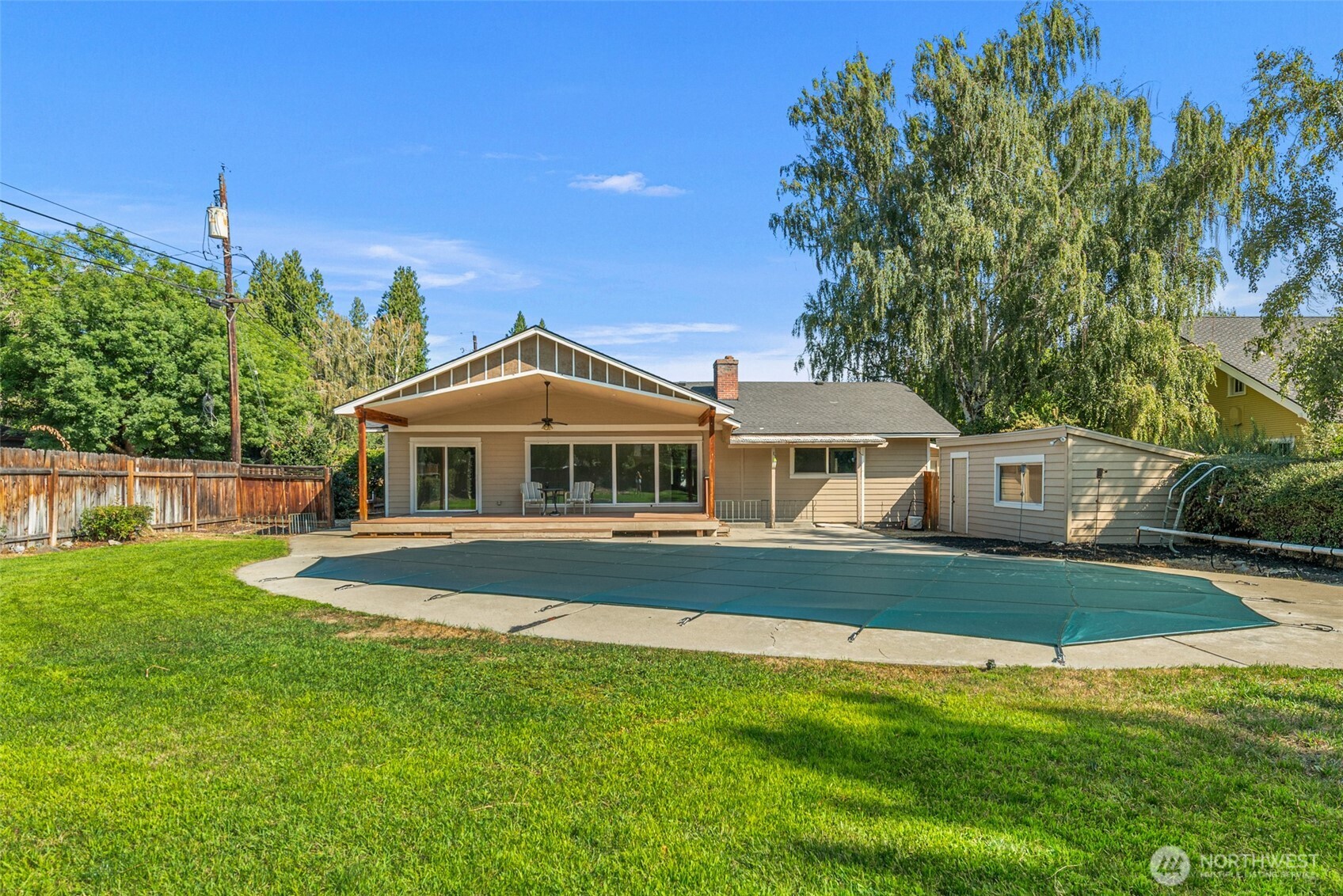 1225 Castlerock Avenue