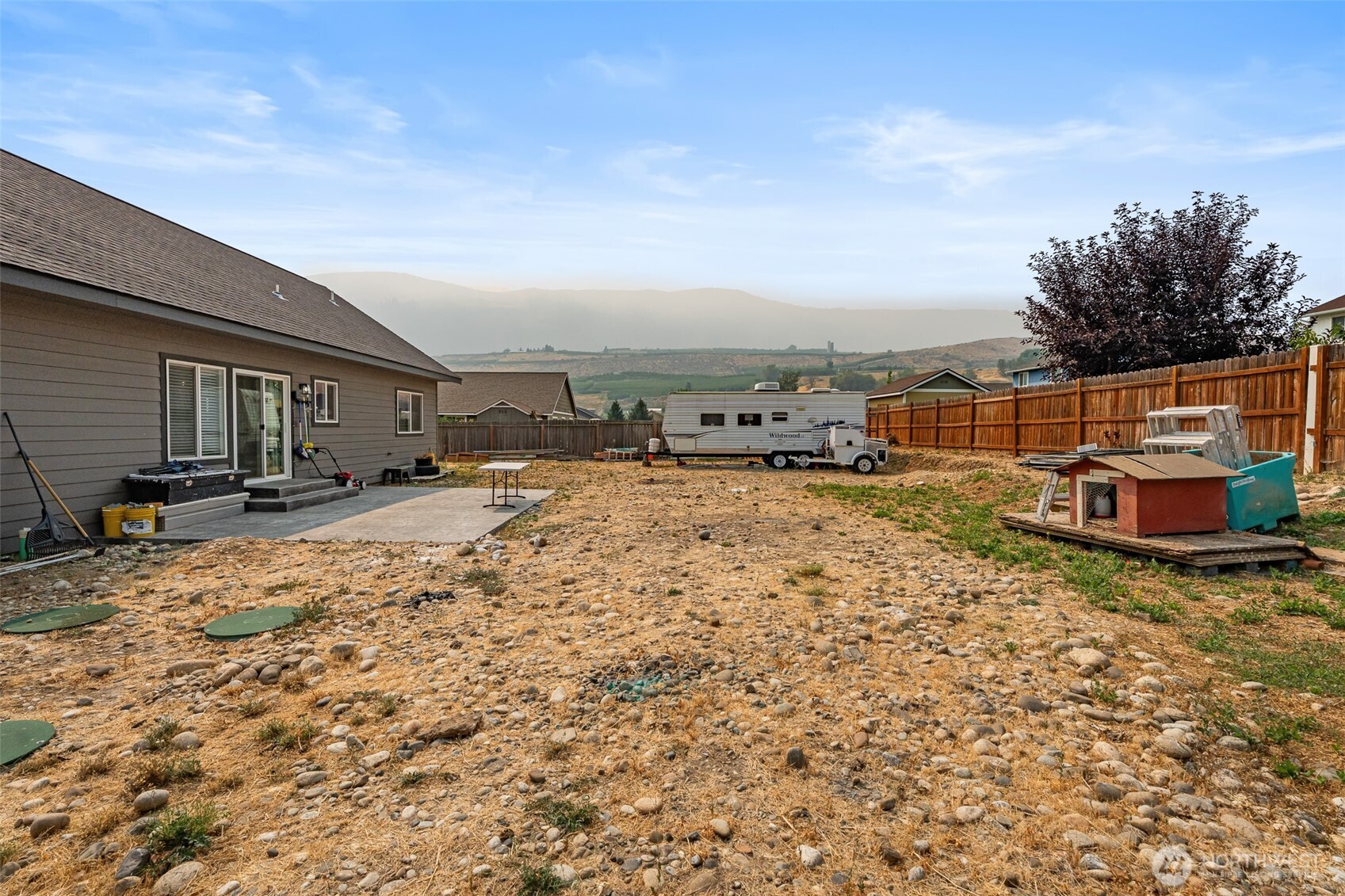 158 Saratoga LN