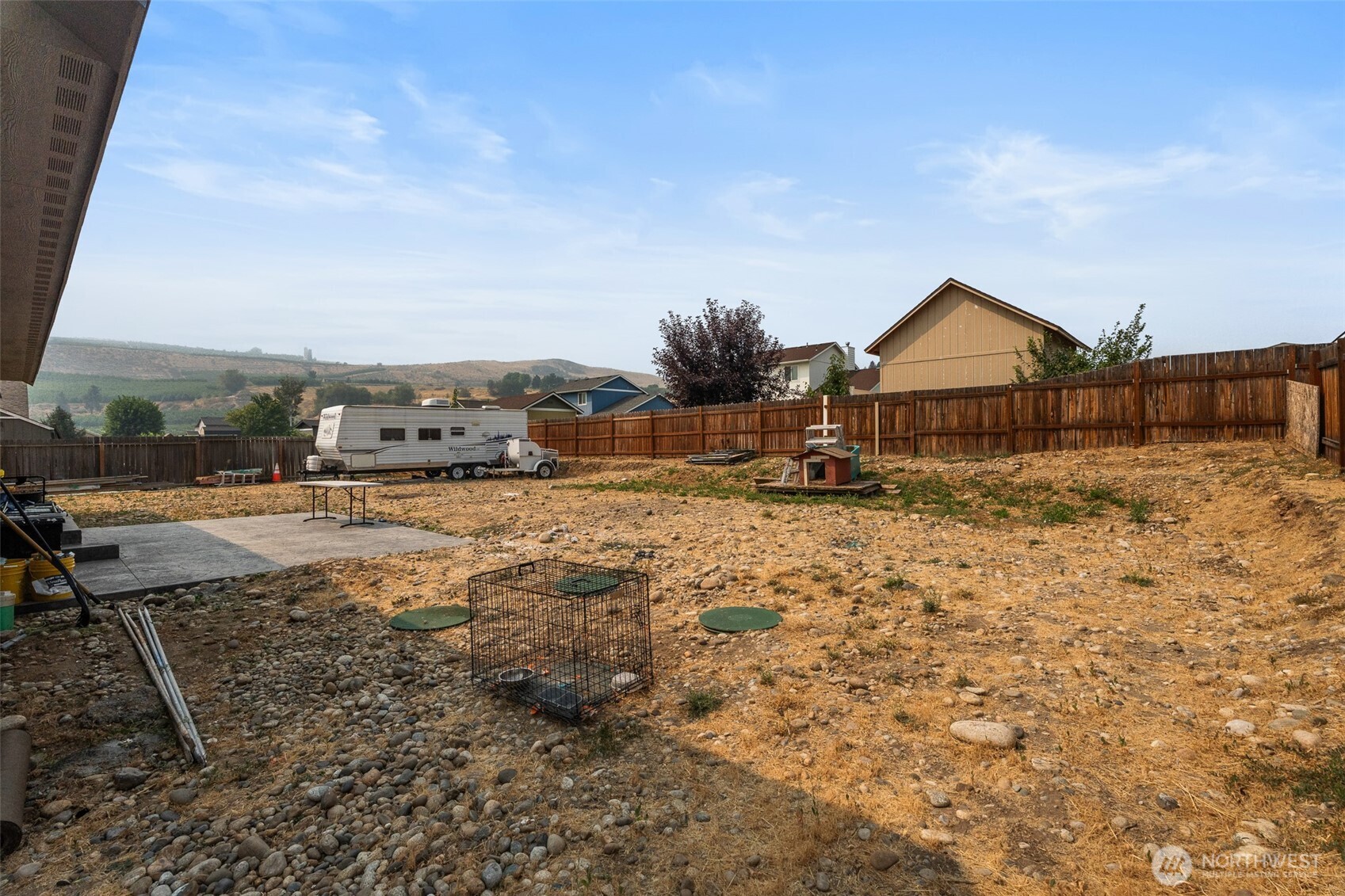 158 Saratoga LN
