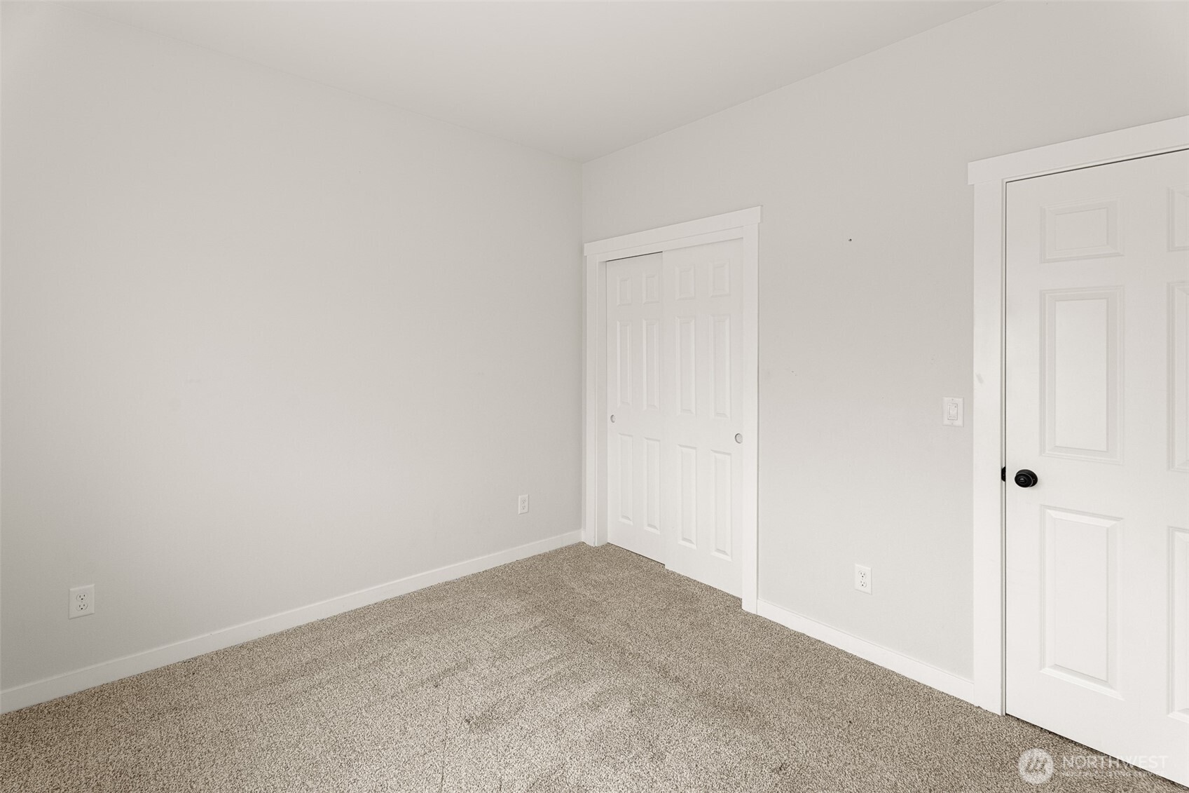158 Saratoga LN
